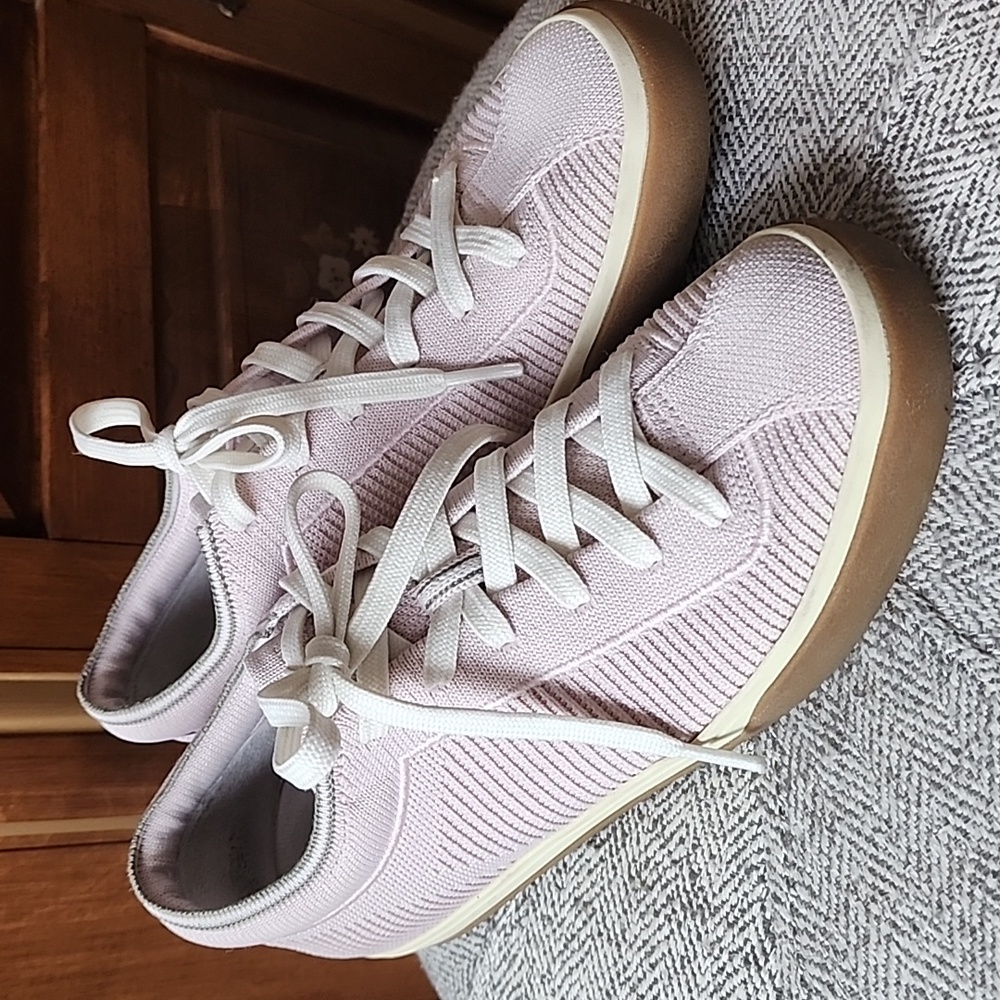 Rothys lavender sneakers